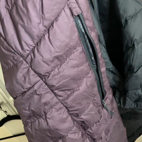 Mountain Hardware Rhea Ridge Down Jacket -  M - Picture 3 of 5